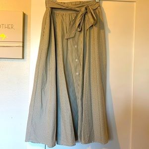 •skirt•